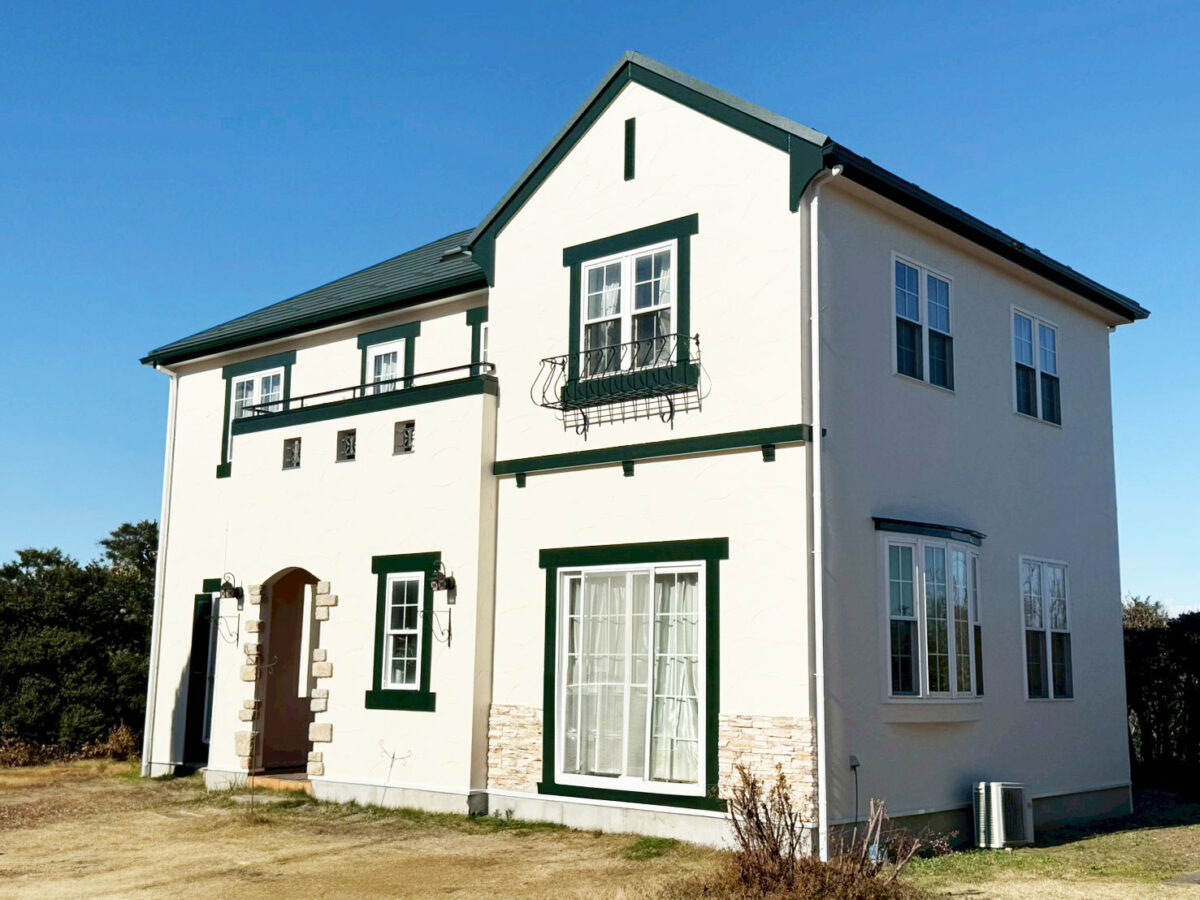 【つくば市】外壁塗装工事｜汚れにお悩みのお家を付帯部まで丁寧に施工