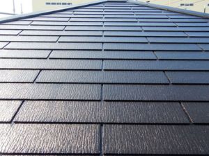 高耐候性でメンテナンス負担軽減